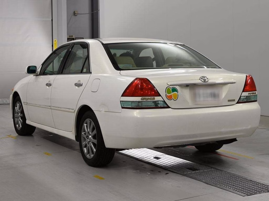 TOYOTA MARK II