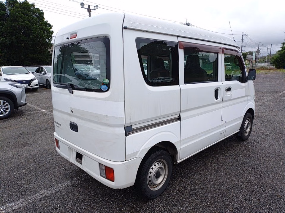 MITSUBISHI MINICAB