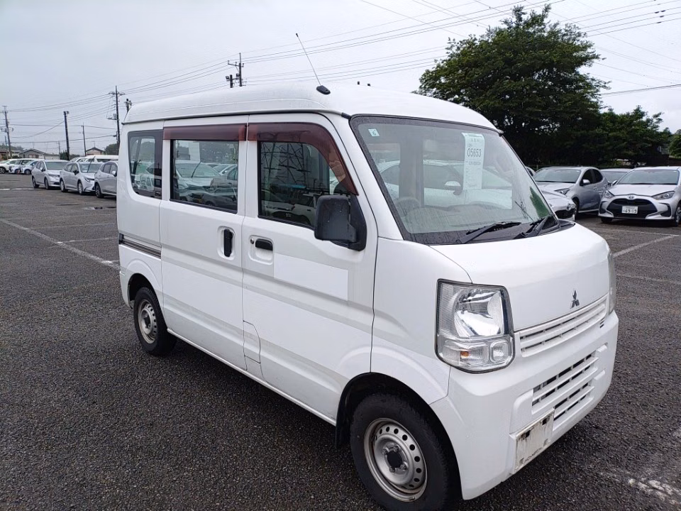 MITSUBISHI MINICAB