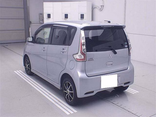 MITSUBISHI EK CUSTOM