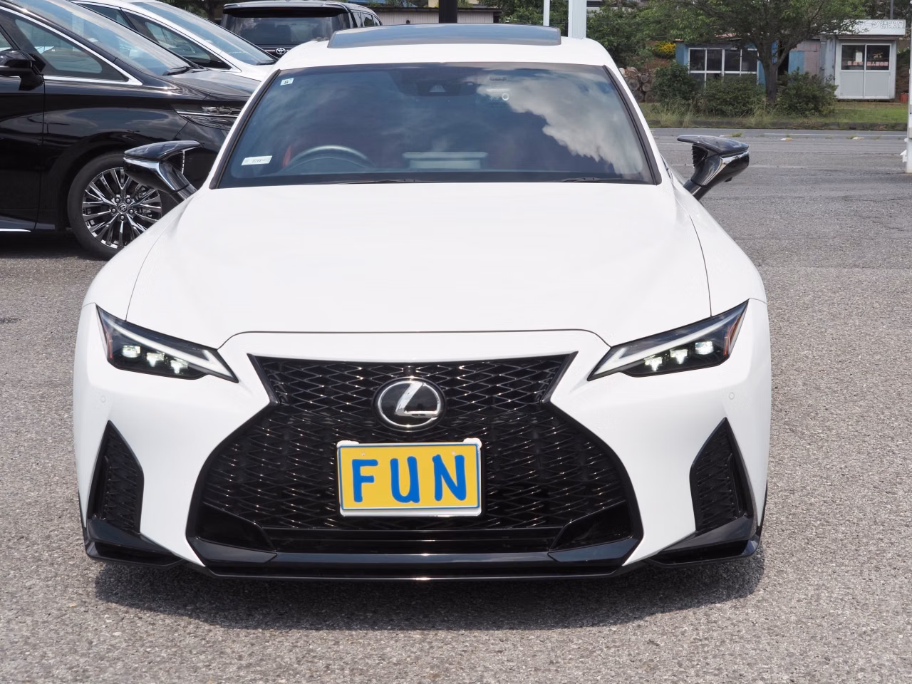 LEXUS IS350