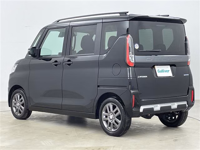 MITSUBISHI DELICA MINI