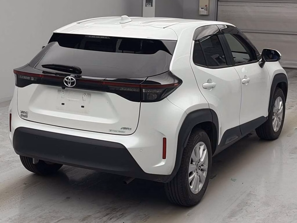 TOYOTA YARIS CROSS