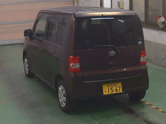 DAIHATSU MOVE CONTE