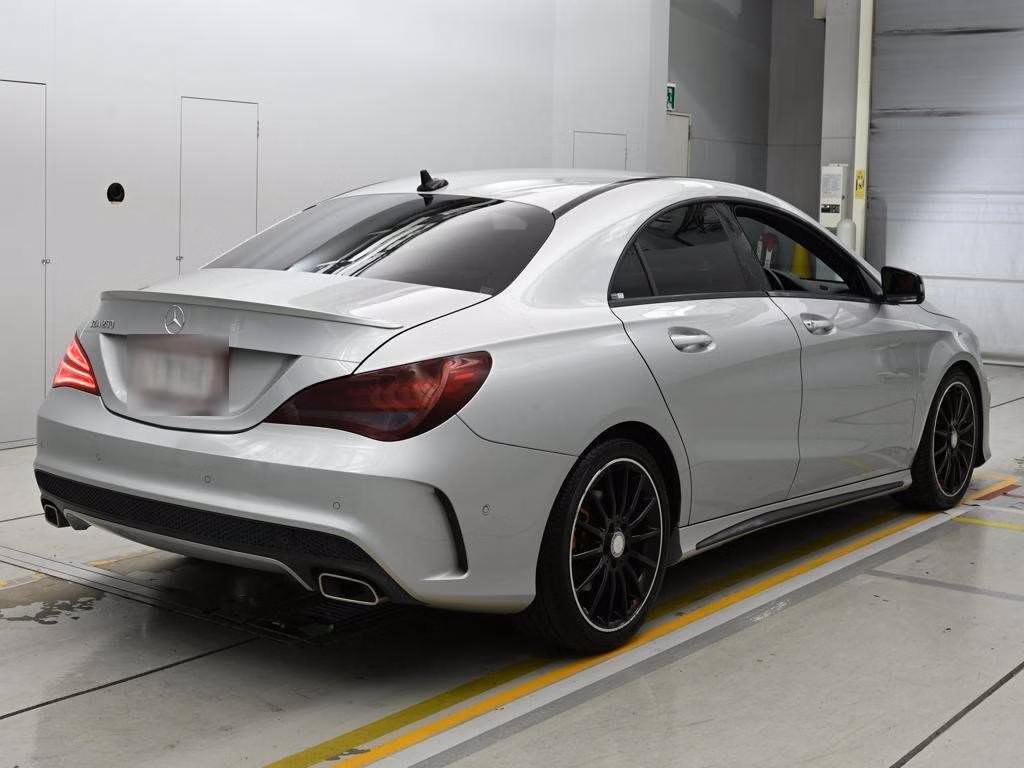 MERCEDES-BENZ CLA-CLASS