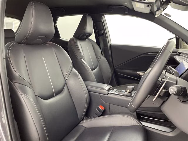LEXUS LBX