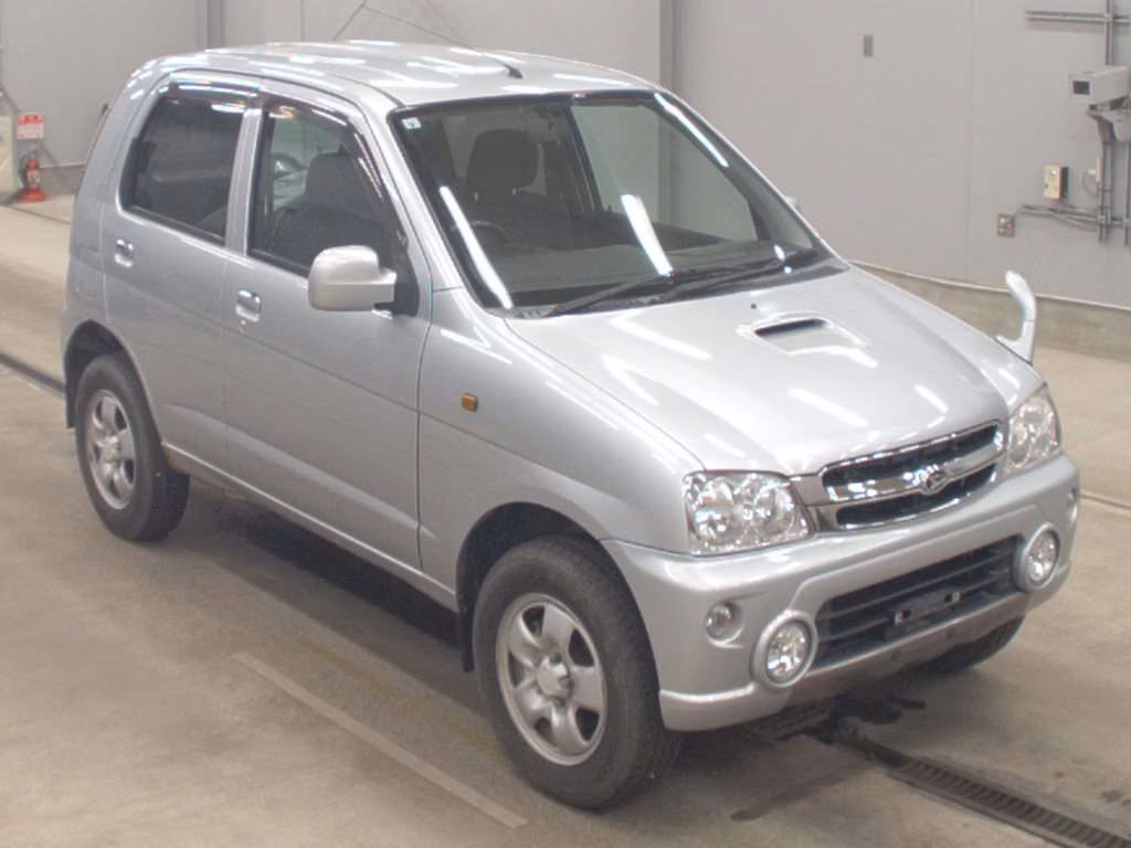 DAIHATSU TERIOS KID