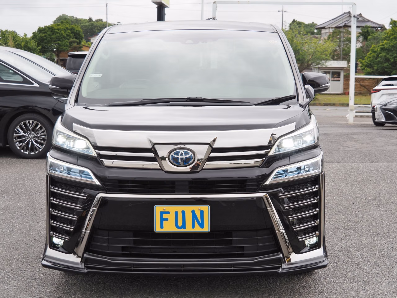 TOYOTA VELLFIRE
