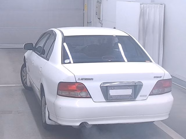 MITSUBISHI GALANT