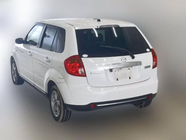 MAZDA VERISA