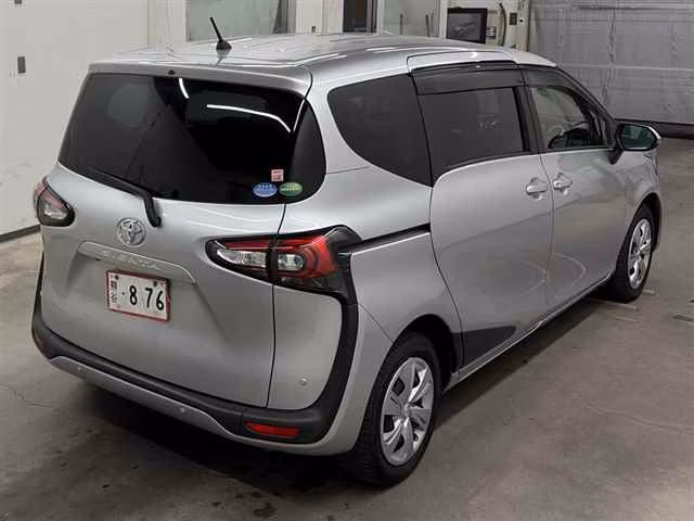 TOYOTA SIENTA