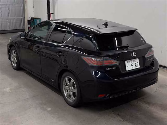 LEXUS CT200H