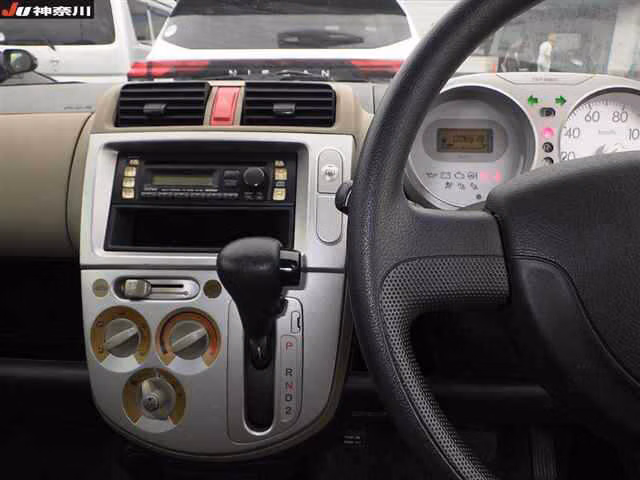 HONDA LIFE
