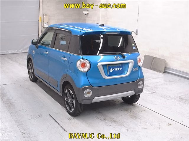 DAIHATSU CAST