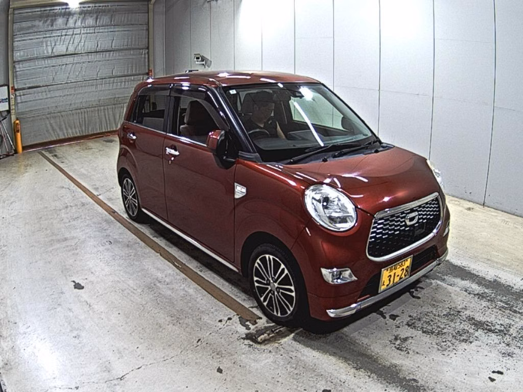 DAIHATSU CAST