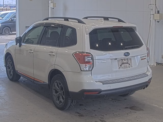 SUBARU FORESTER