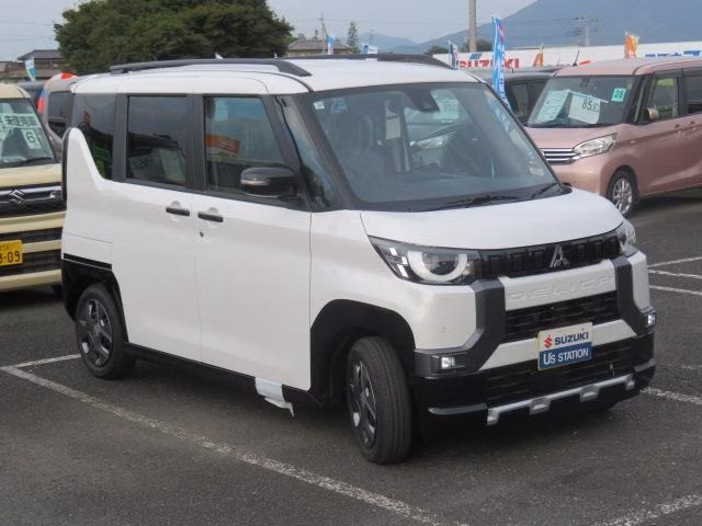 MITSUBISHI DELICA MINI