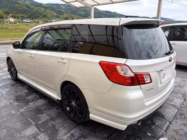 SUBARU EXIGA