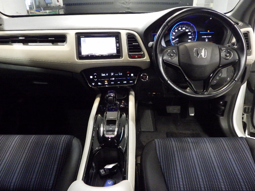 HONDA VEZEL