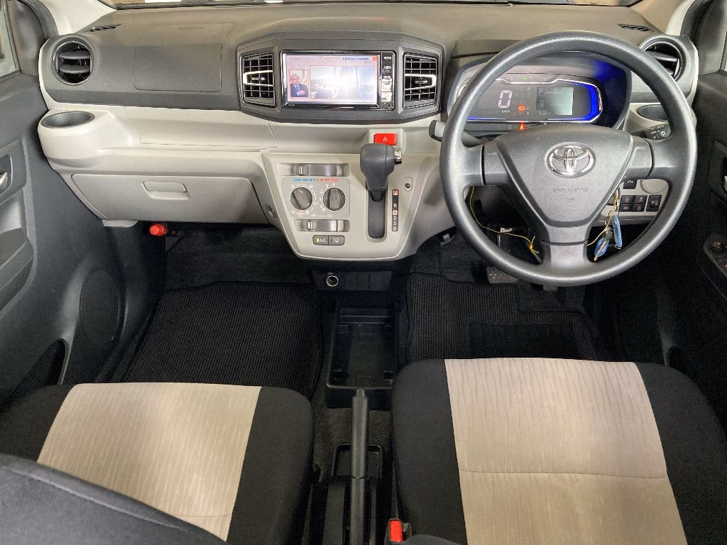 TOYOTA PIXIS EPOCH