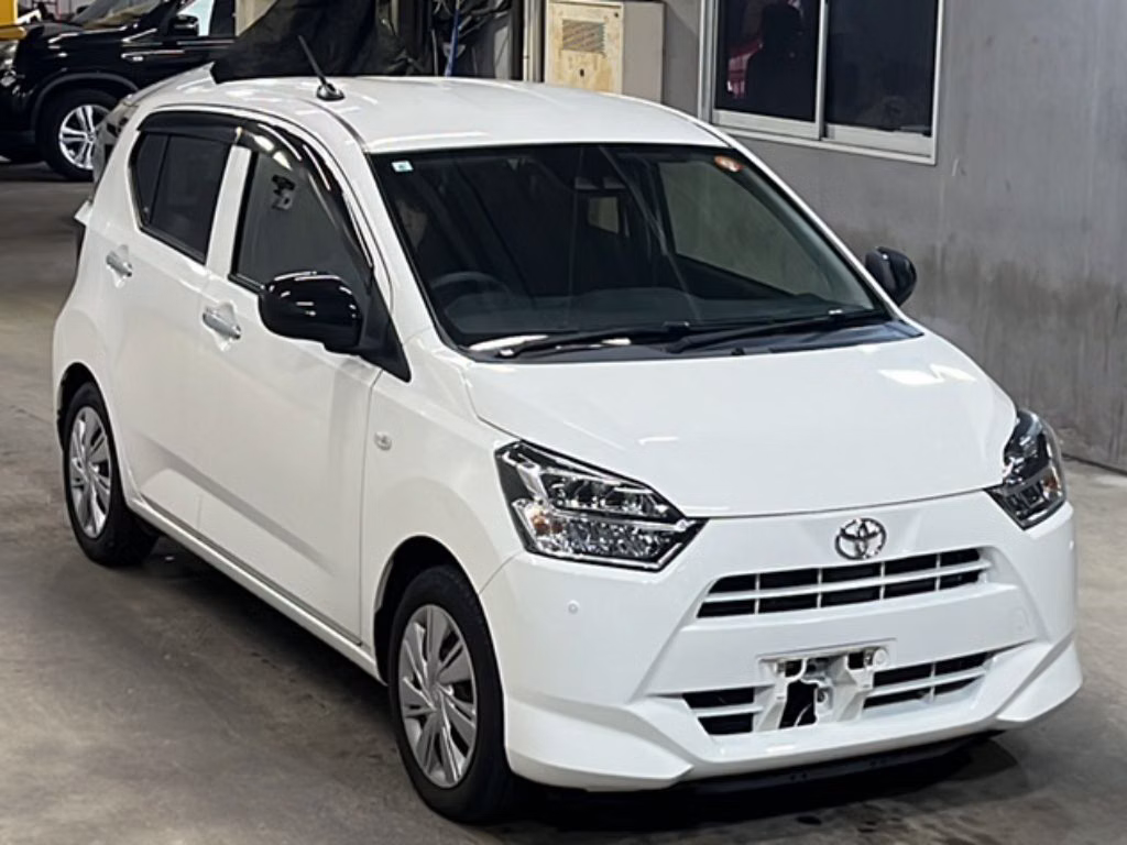 TOYOTA PIXIS EPOCH