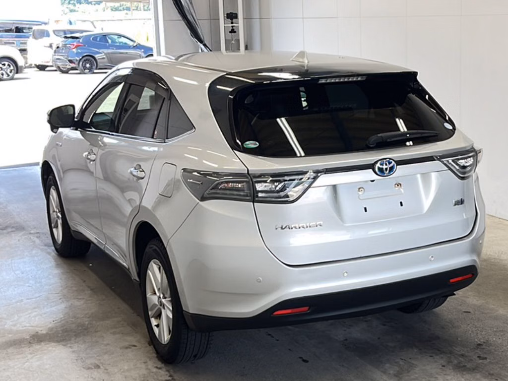 TOYOTA HARRIER
