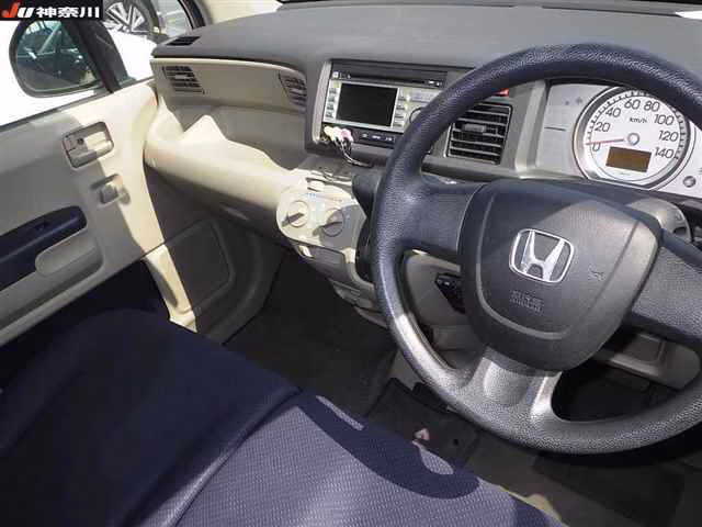 HONDA LIFE