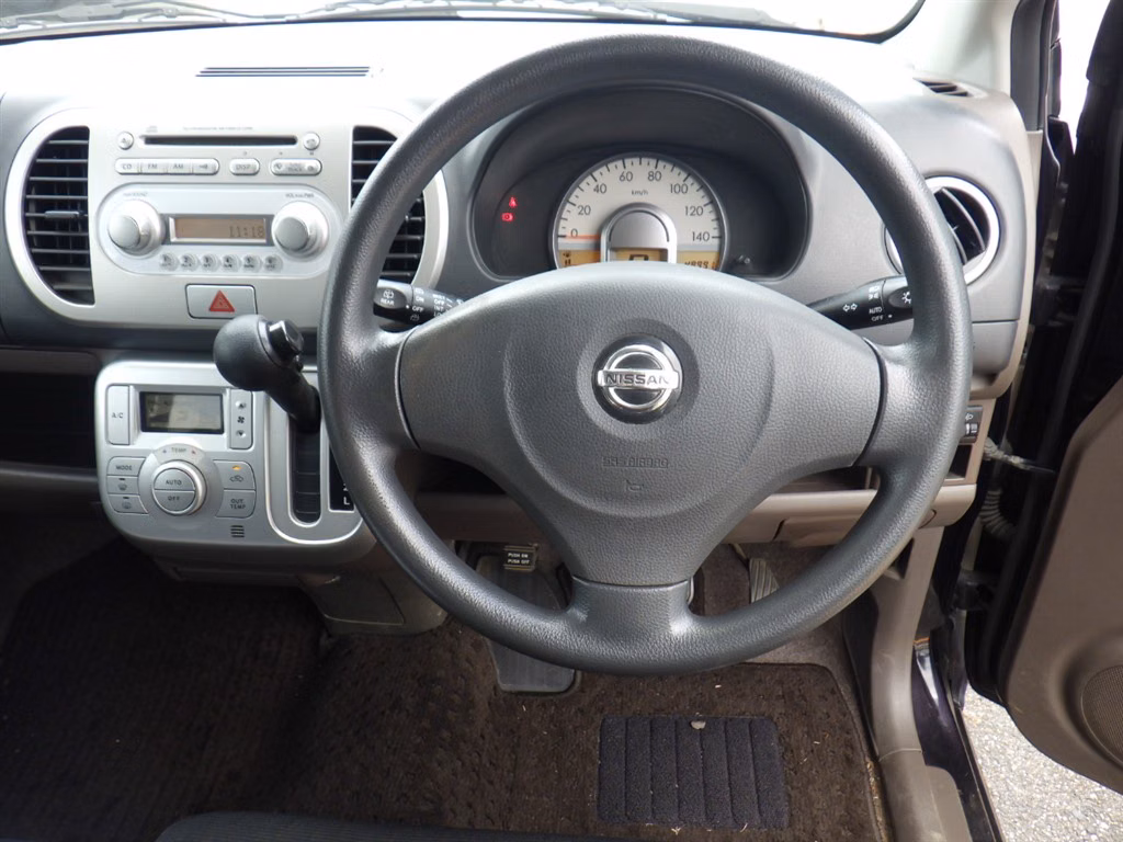 NISSAN MOCO