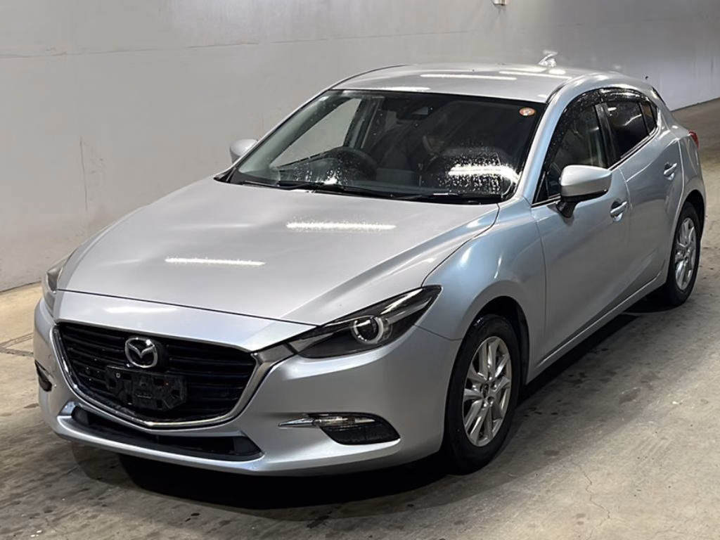 MAZDA AXELA