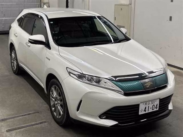 TOYOTA HARRIER