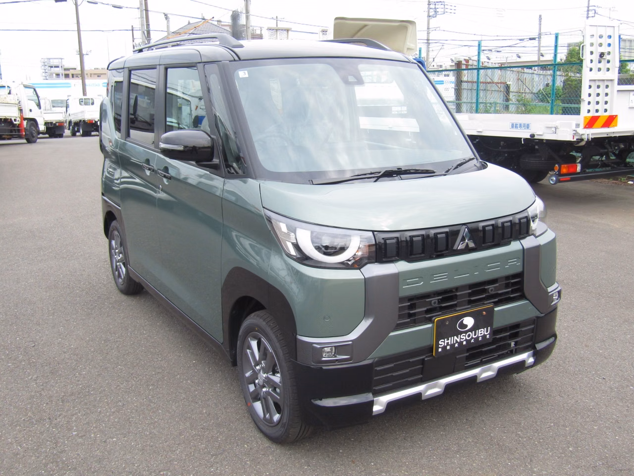 MITSUBISHI DELICA MINI