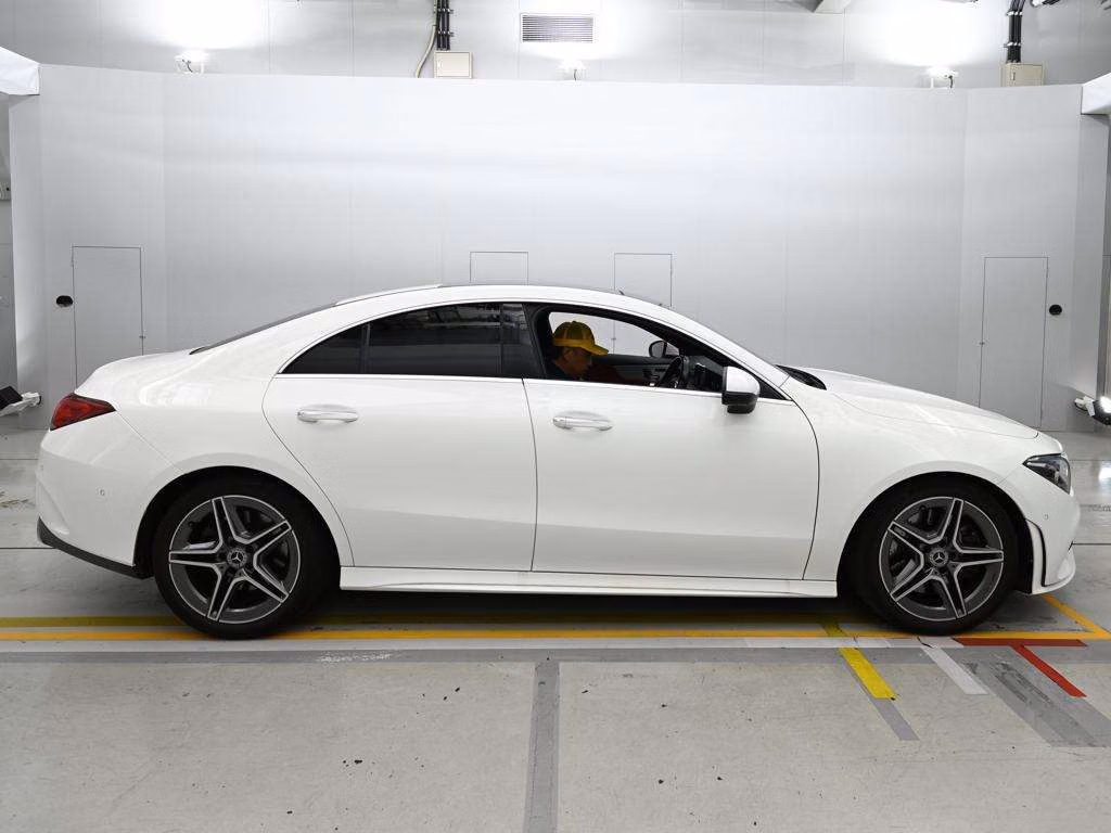 MERCEDES-BENZ CLA-CLASS