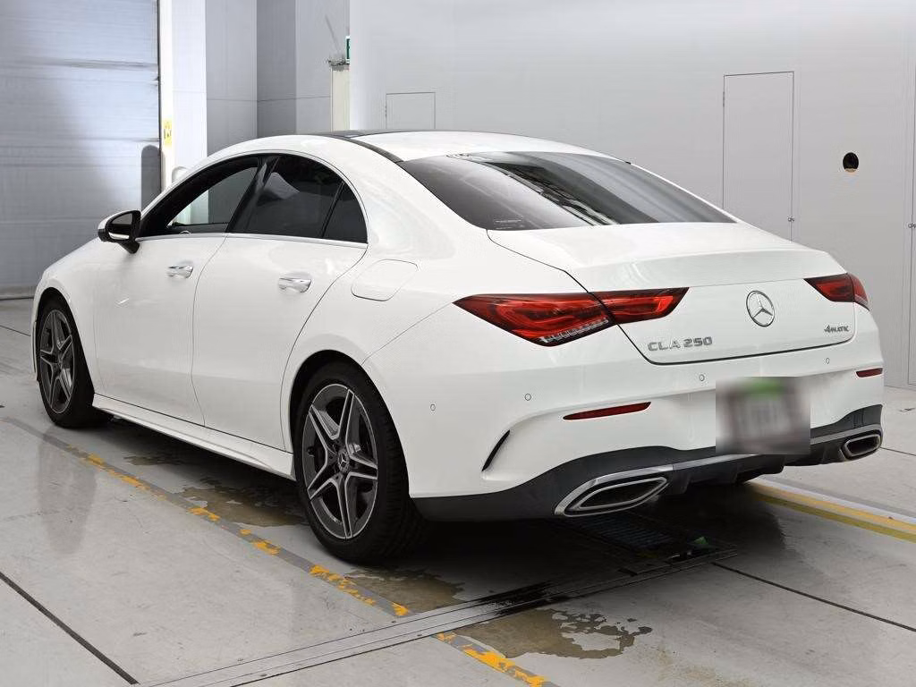 MERCEDES-BENZ CLA-CLASS