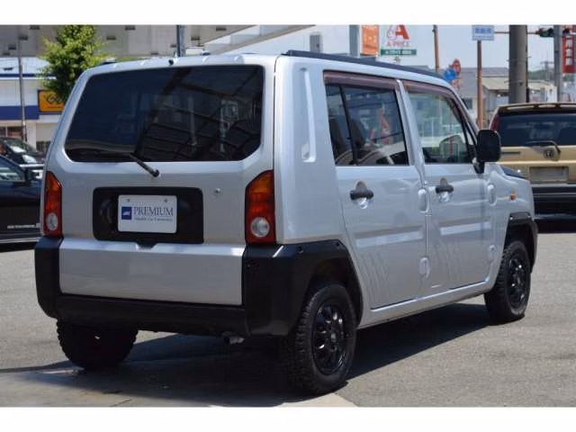 DAIHATSU NAKED