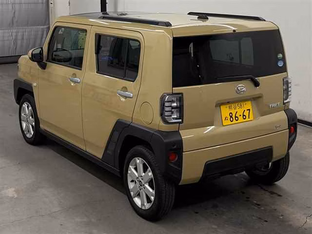 DAIHATSU TAFT