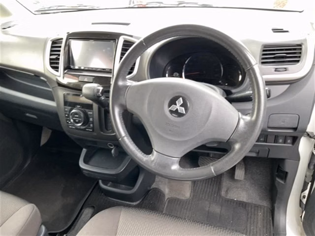 MITSUBISHI DELICA D:2
