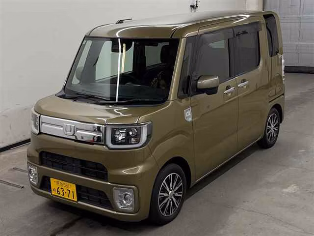 DAIHATSU WAKE