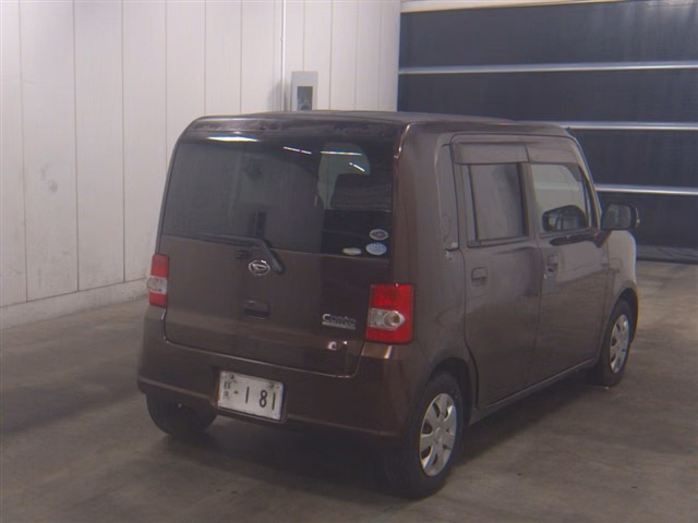 DAIHATSU MOVE CONTE