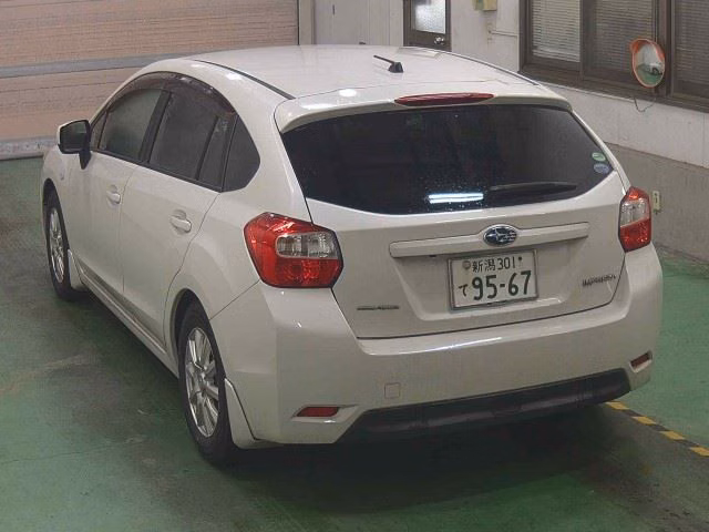 SUBARU IMPREZA