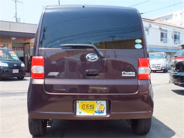 DAIHATSU MOVE CONTE
