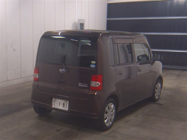 DAIHATSU MOVE CONTE