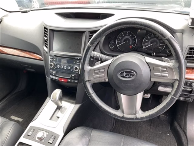 SUBARU OUTBACK