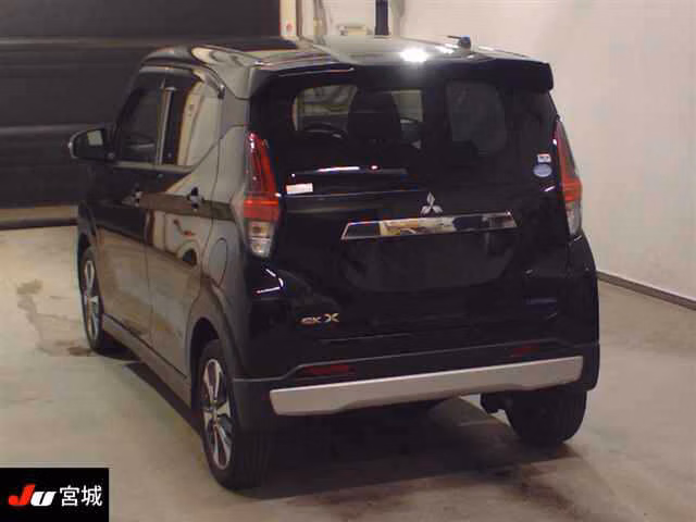MITSUBISHI EK X