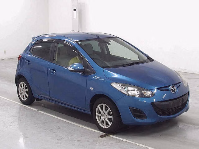 MAZDA DEMIO