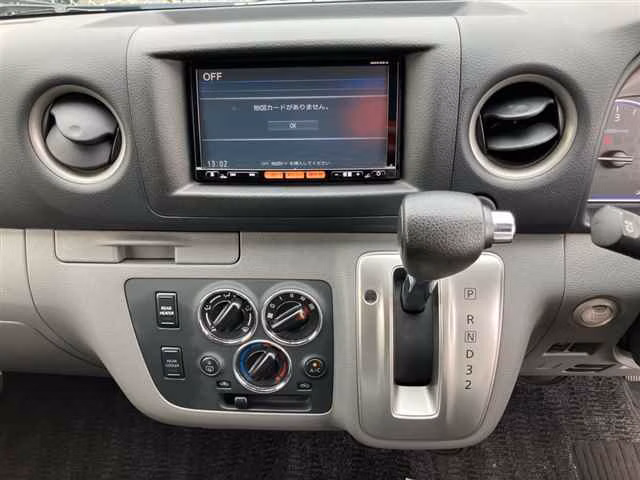 NISSAN NV350 CARAVAN