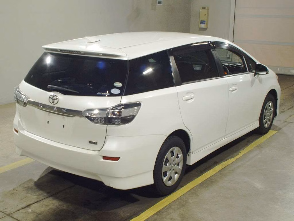 TOYOTA WISH