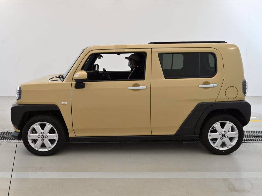 DAIHATSU TAFT
