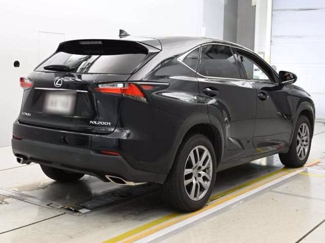 LEXUS NX200T