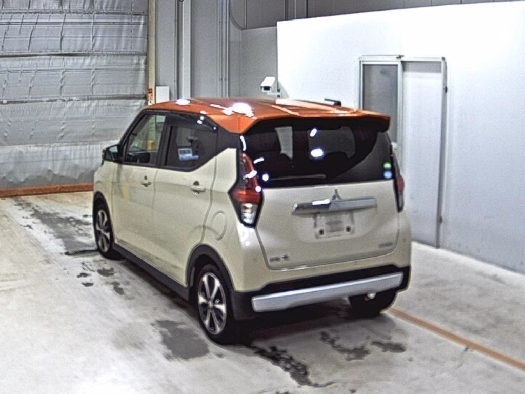 MITSUBISHI EK X