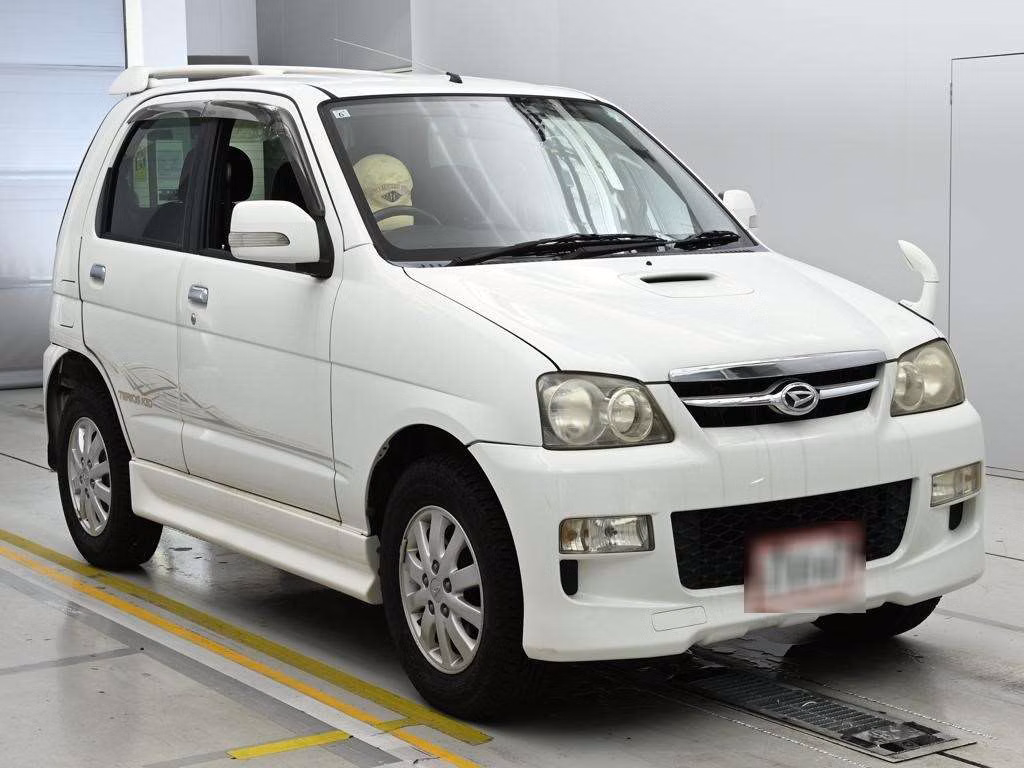 DAIHATSU TERIOS KID